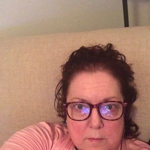 Meet your Posher, Janis